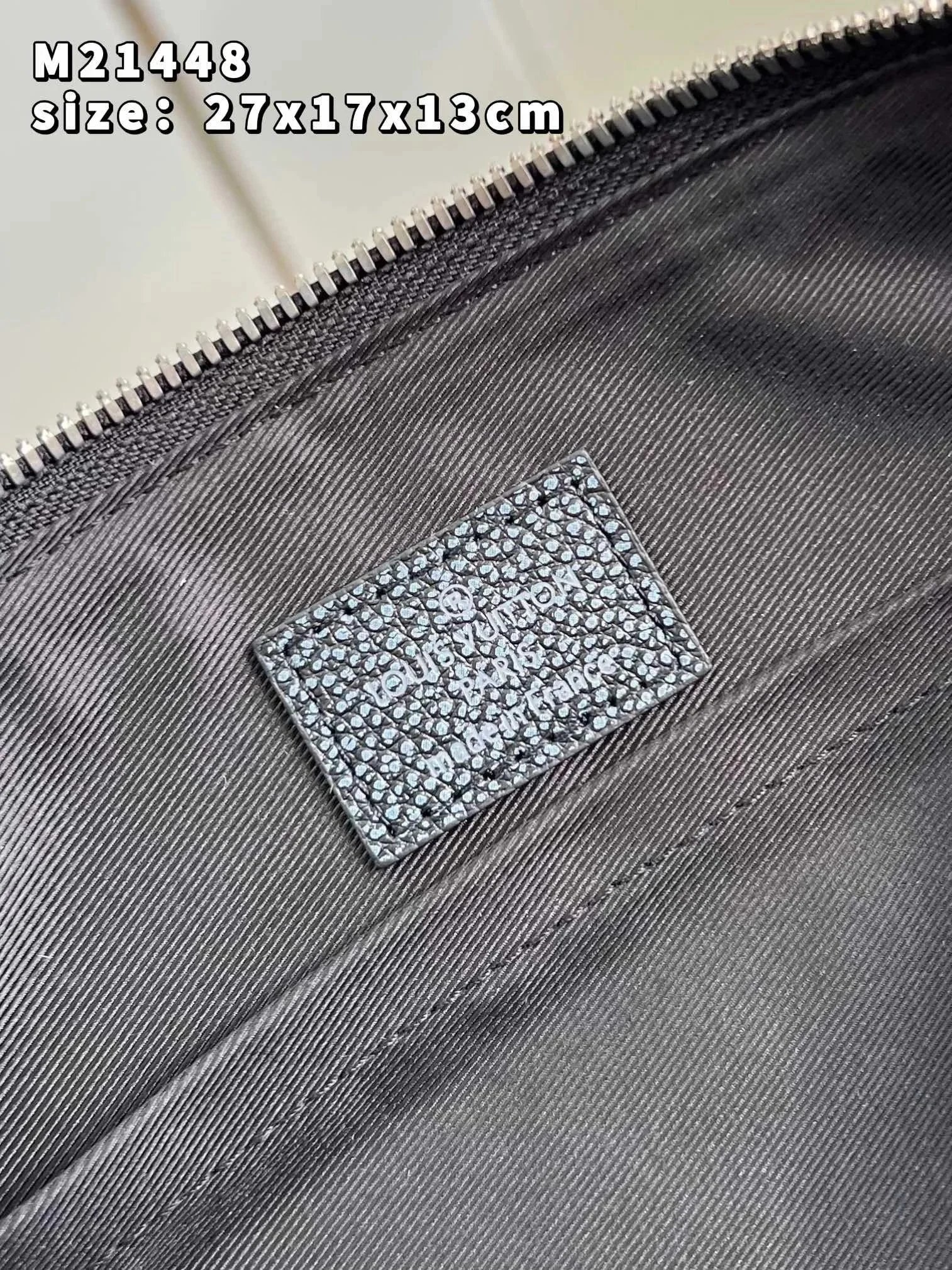 City Keepall Bag photo 3