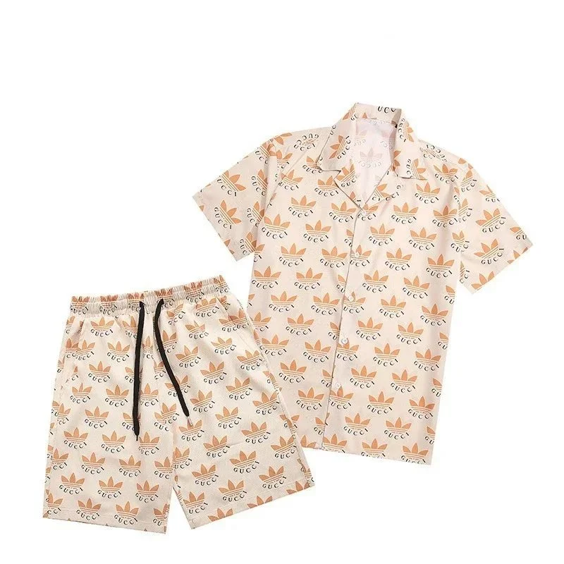 Gucci Beige Shorts a
