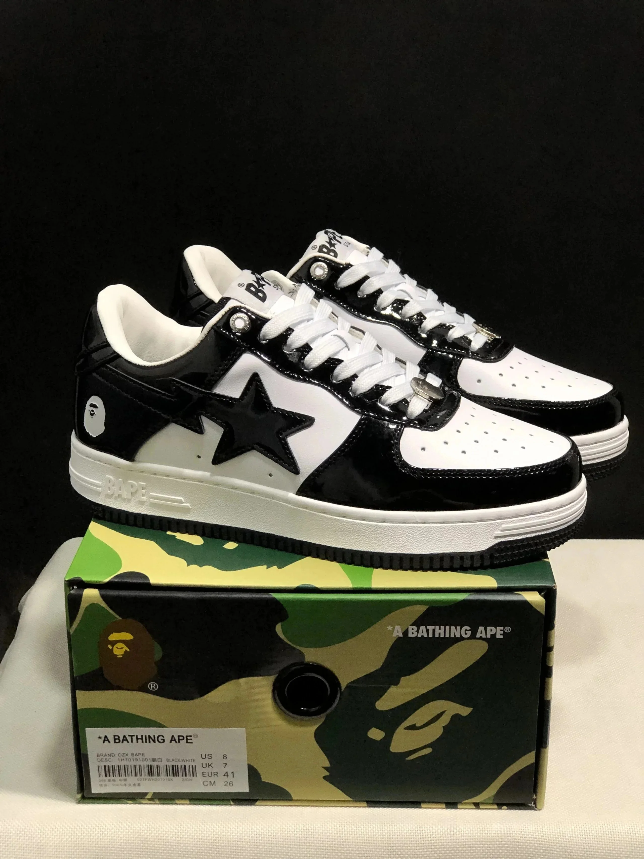 BAPE STA Black White