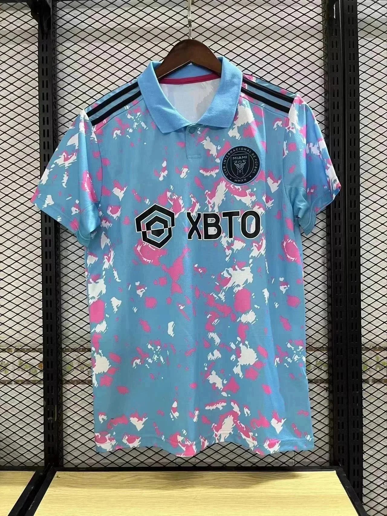 Adidas Miami Interna