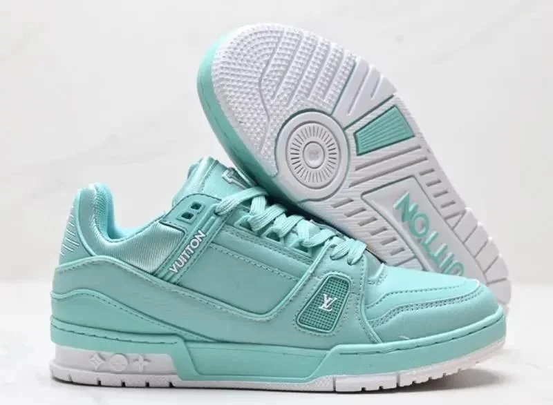 Louis Vuitton Mint S