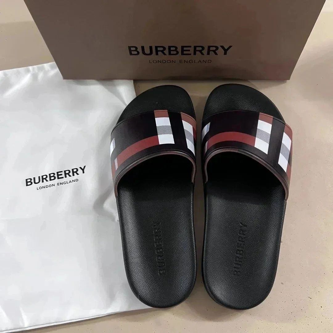 Burberry Black Sanda