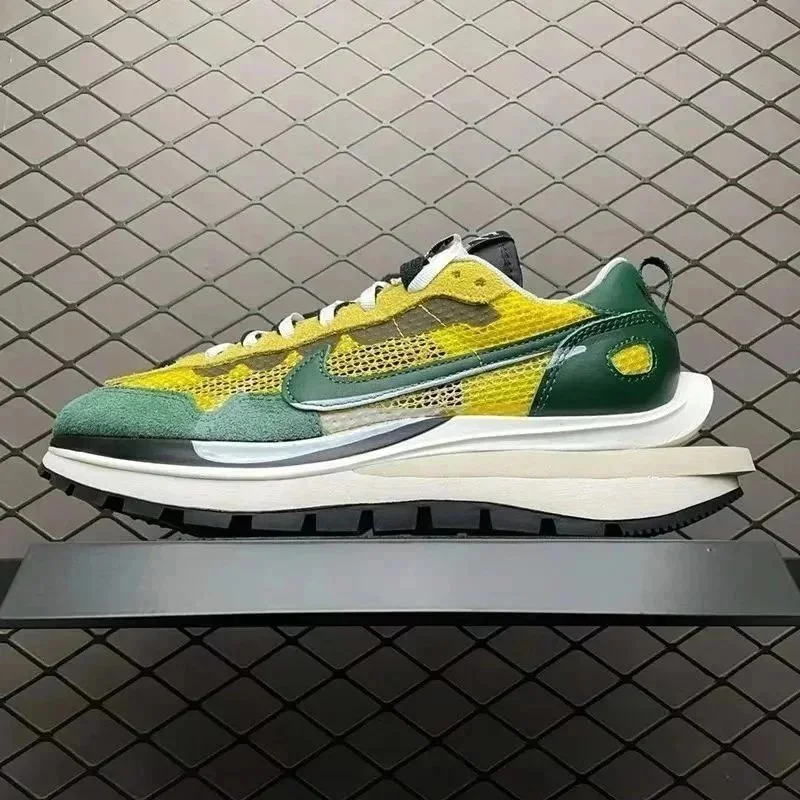 Nike Sacai Vaporwaff