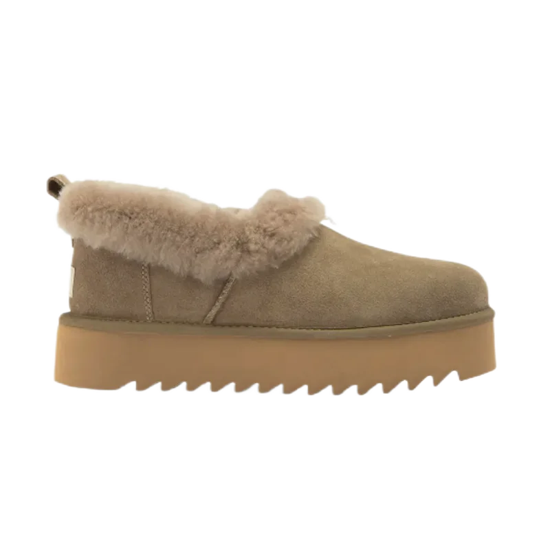 UGG Classic II Taupe