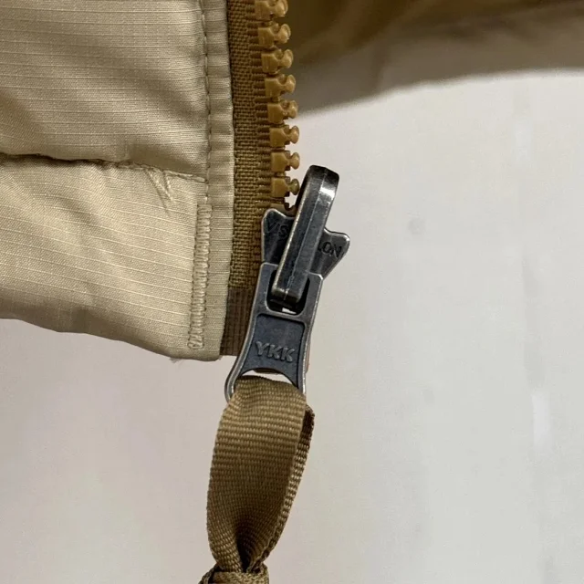 The North Face Down Jackets 1996 hooded color-block puffer product detail image 42