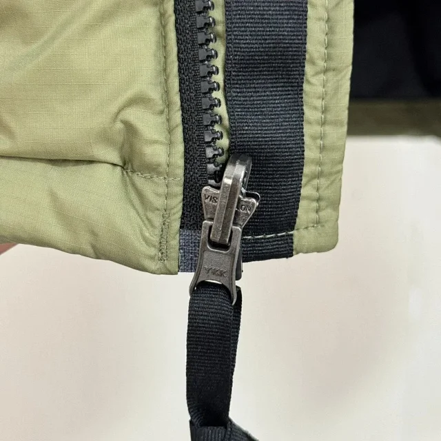 The North Face Down Jackets 1996 hooded color-block puffer product detail image 51