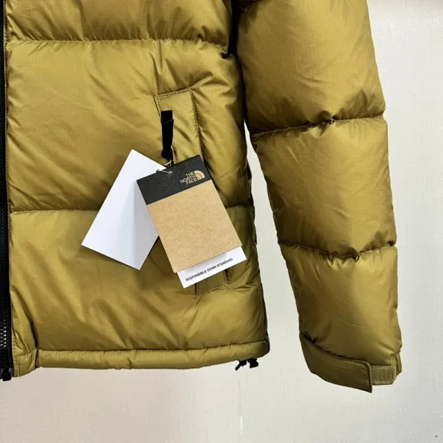 The North Face Down Jackets 1996 hooded color-block puffer product detail image 55