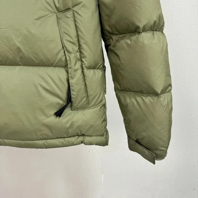 The North Face Down Jackets 1996 hooded color-block puffer product detail image 45