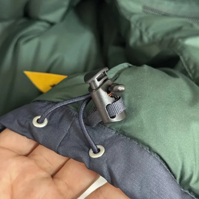 The North Face Down Jackets 1996 hooded color-block puffer product detail image 11