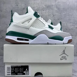 thumbnail for 【VT特价】Air Jordan AJ4 Retro SE “White Oreo”系列集合！！！YYDS