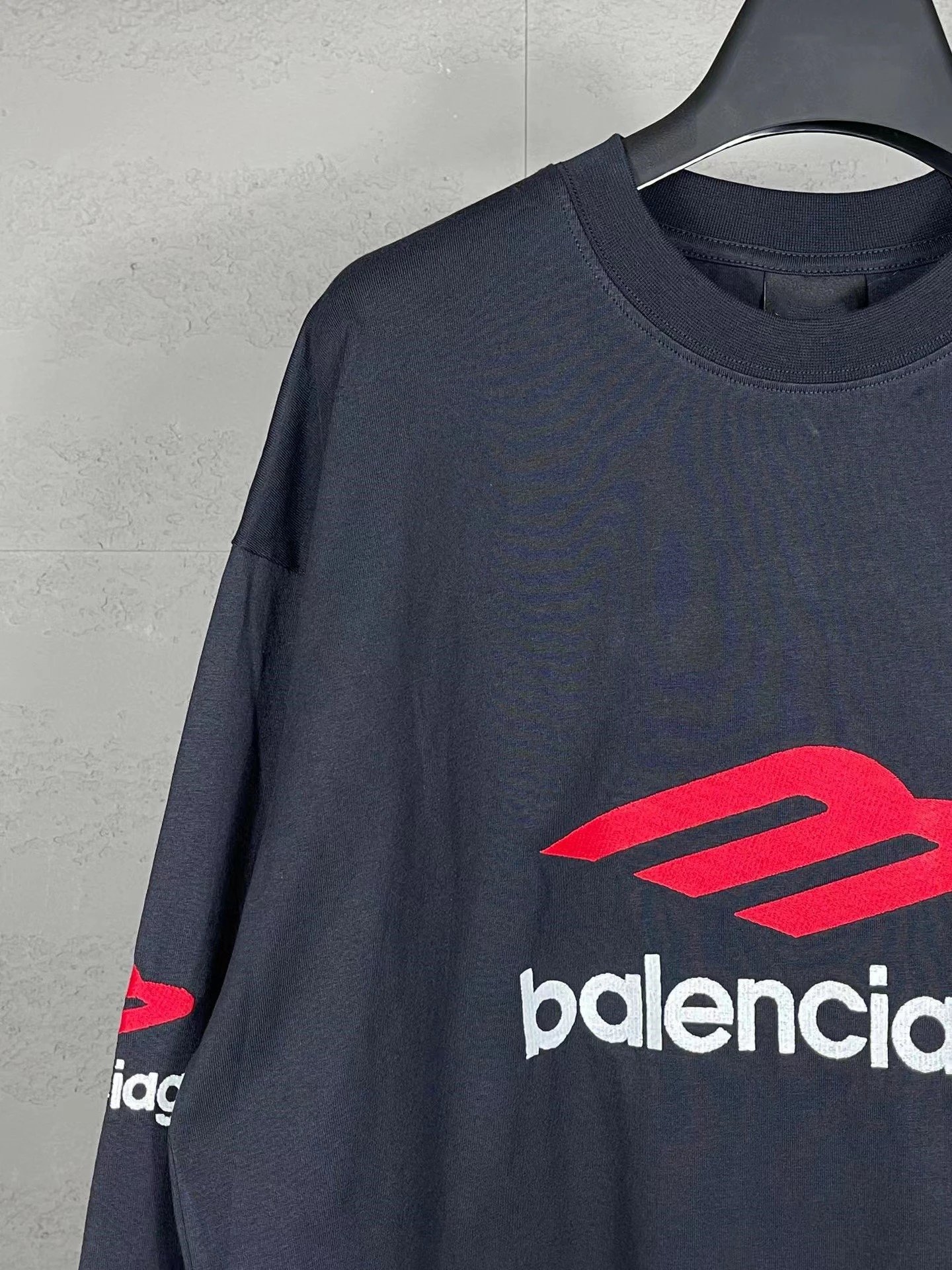 Balenciaga 24 Fall Season M Logo Long Sleeve Tee photo 7