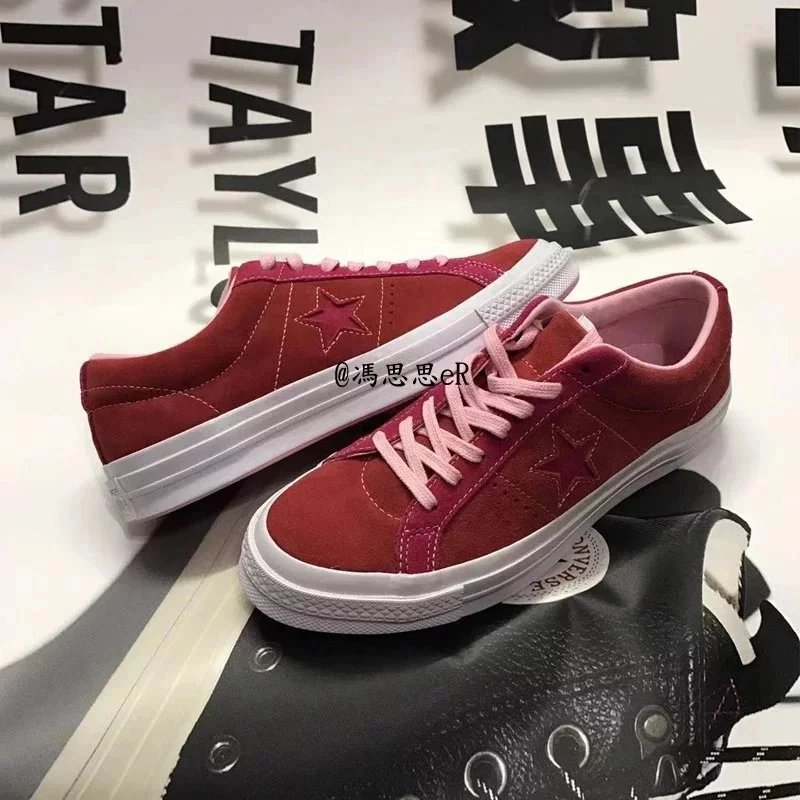 Converse One Star Red Couple Shoes photo 4