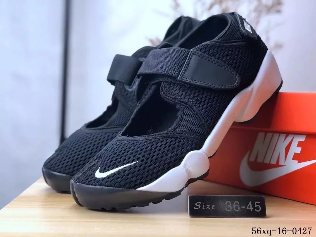 Air Rift BR Ninja Mesh Split-Toe Sandals photo 2