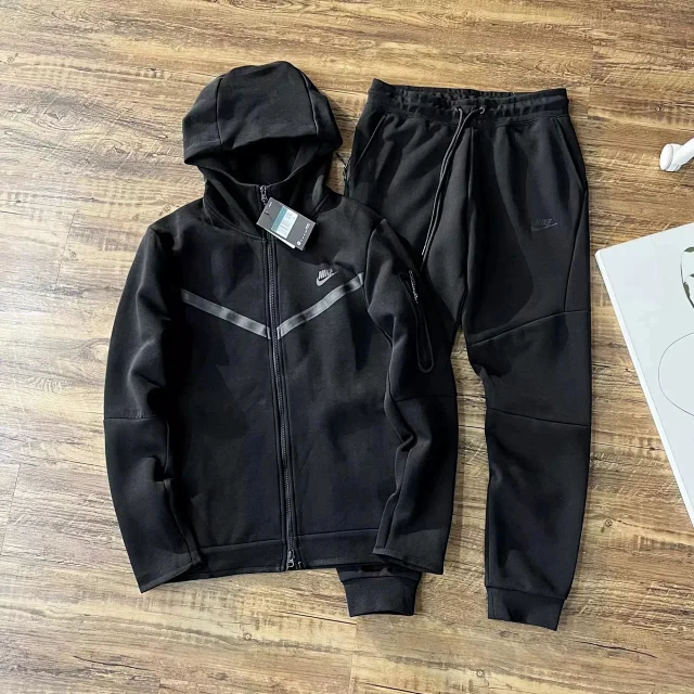 Nike Tracksuits Zip-up hooded tracksuit with jogger pants product detail image 12