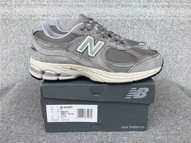 New Balance 550 and 530 product detail image 14
