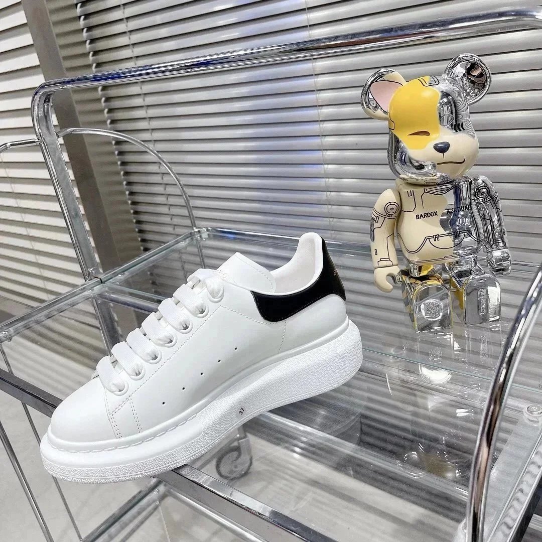 Classic and versatile white shoes for men and women, couple style c (15% off)