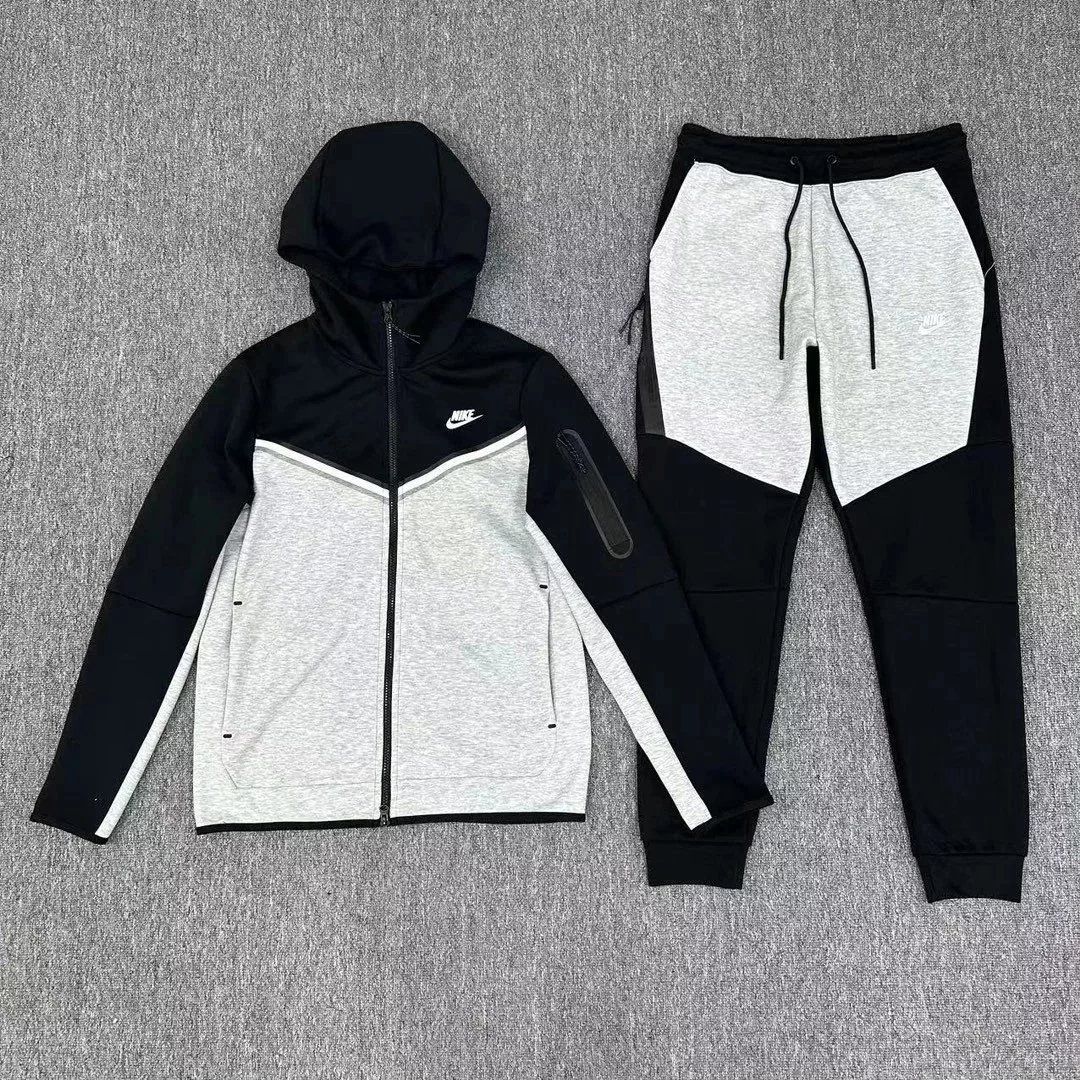 08 Black & White