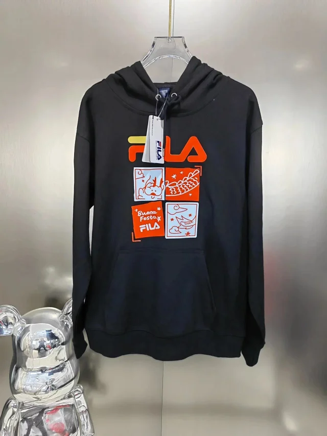 Stone Island Hoodies & Sweatshirts Pullover hoodie with drawstring hood and kangaroo pocket product detail image 10