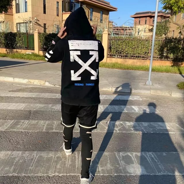 Off-White Hoodie: seller detail photo 4
