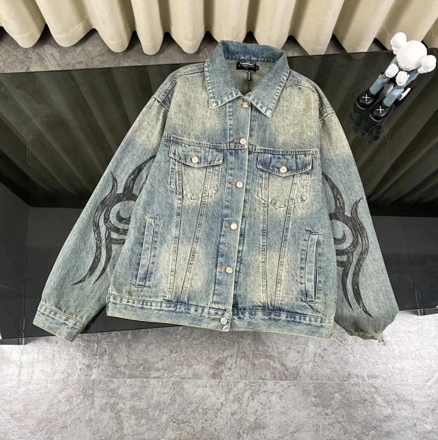 Burberry Denim Jacket: seller detail photo 2