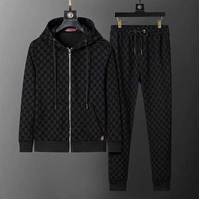 Gucci Suit: seller detail photo 3