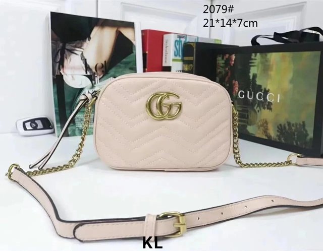 Gucci Crossbody Bags: seller detail photo 4