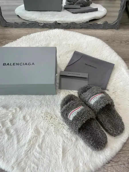 Balenciaga Logo-Strip Shearling Slippers Gray - 1