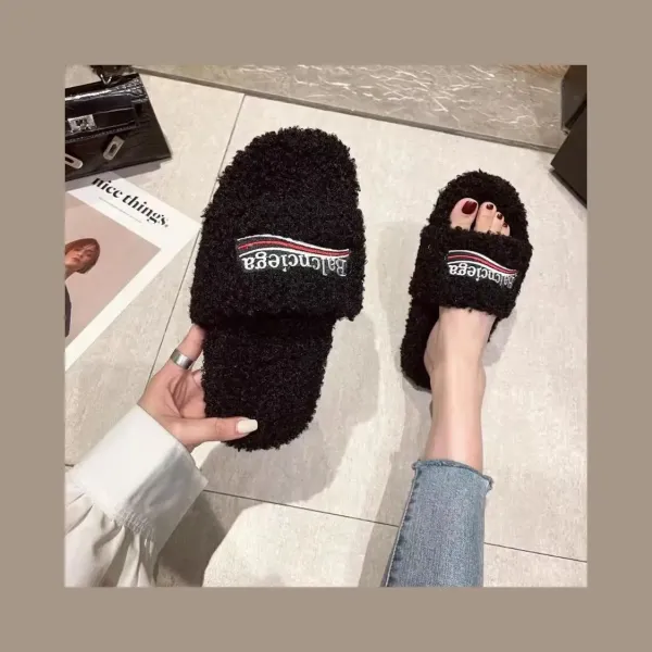 Balenciaga Triple S Furry Slippers Black - 4