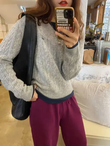 Design Cable Knit Oversized Sweater in Charcoal Gray with White Collar Shirt Layering - 12