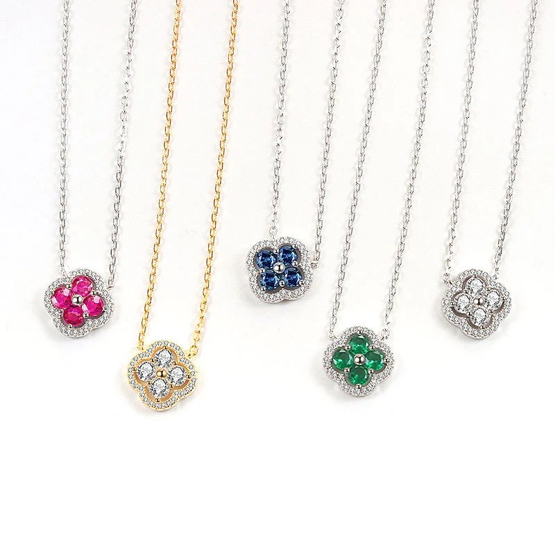 Clover Flower Pendant Necklace T-Shirt