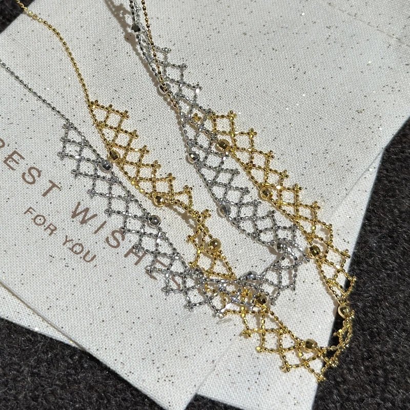 Geometric Lattice Chain Necklace T-Shirt