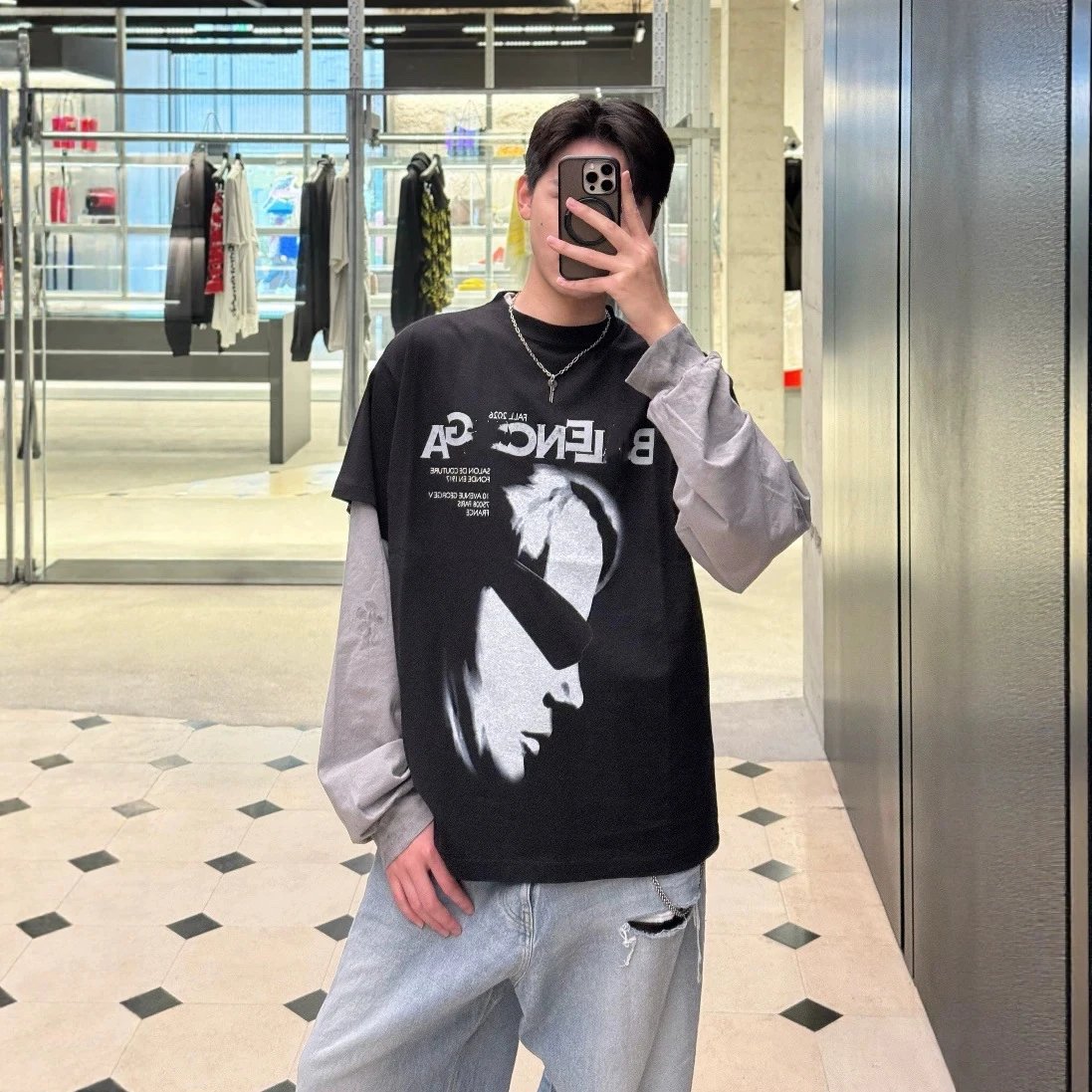 Balenciaga Balenciaga Graphic Print Oversized T-Shirt