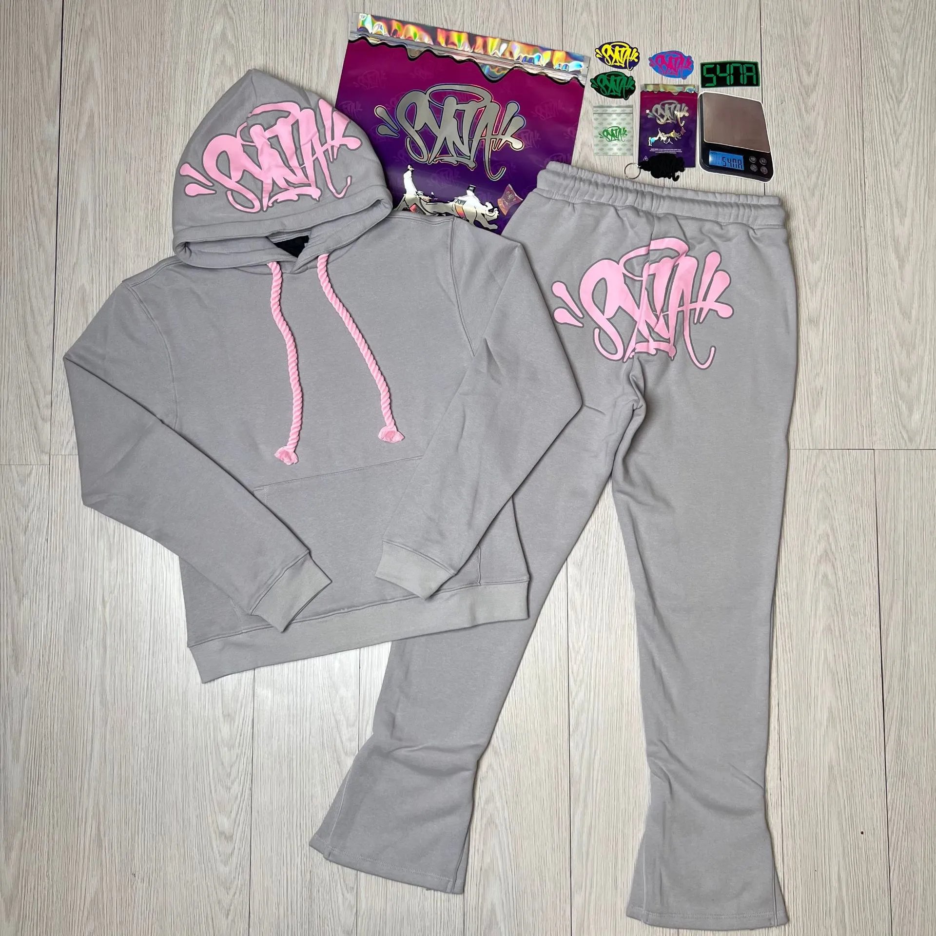 Grey Outfit Set (With Accessories & Bag) - 01