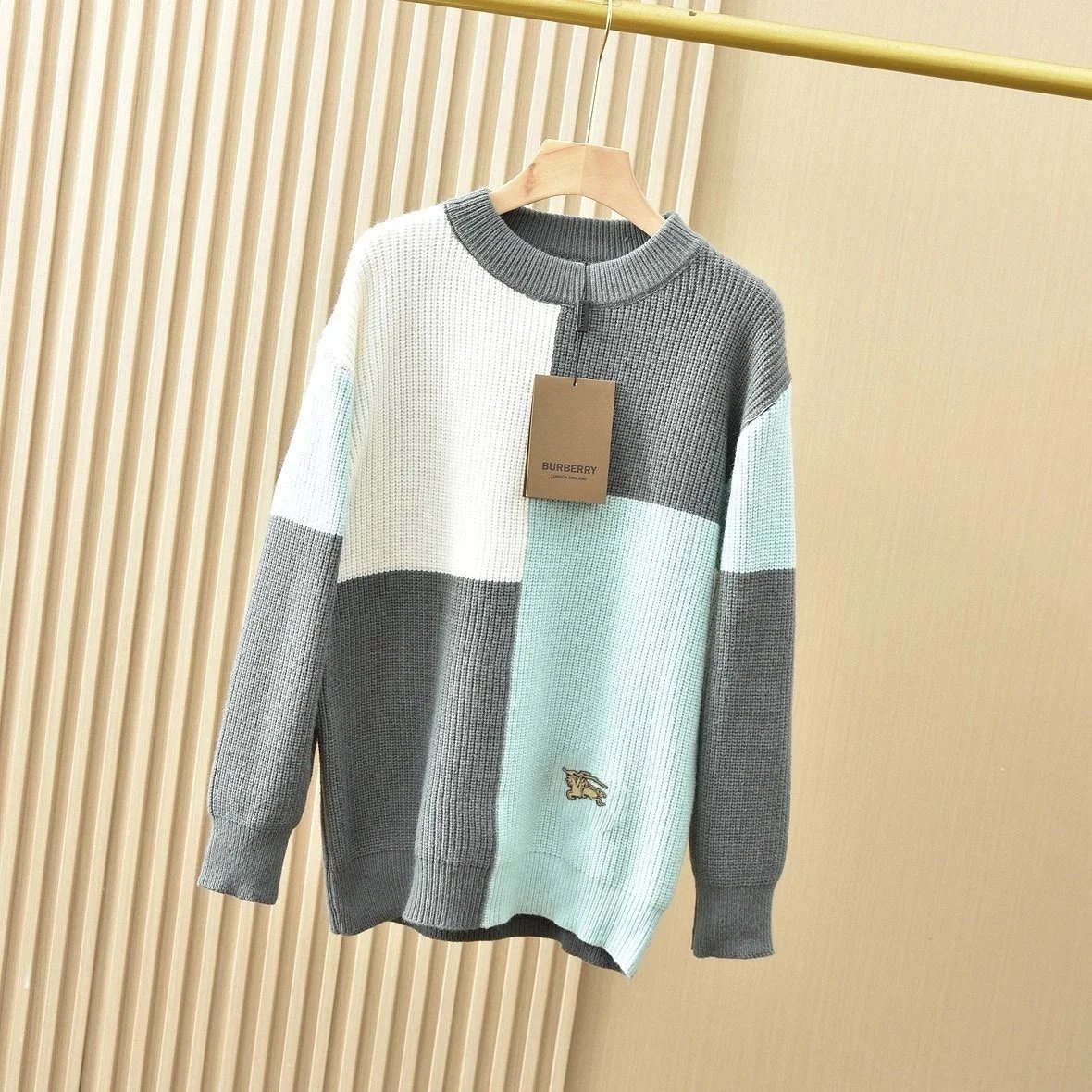 Checkered Crewneck Knit Sweater photo 6
