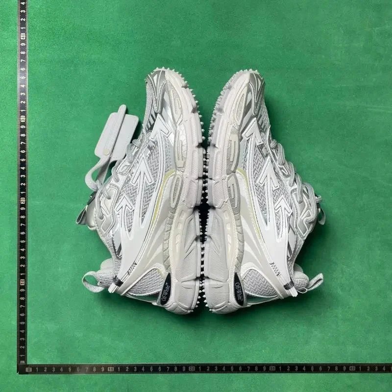 14号白色FAB0010972