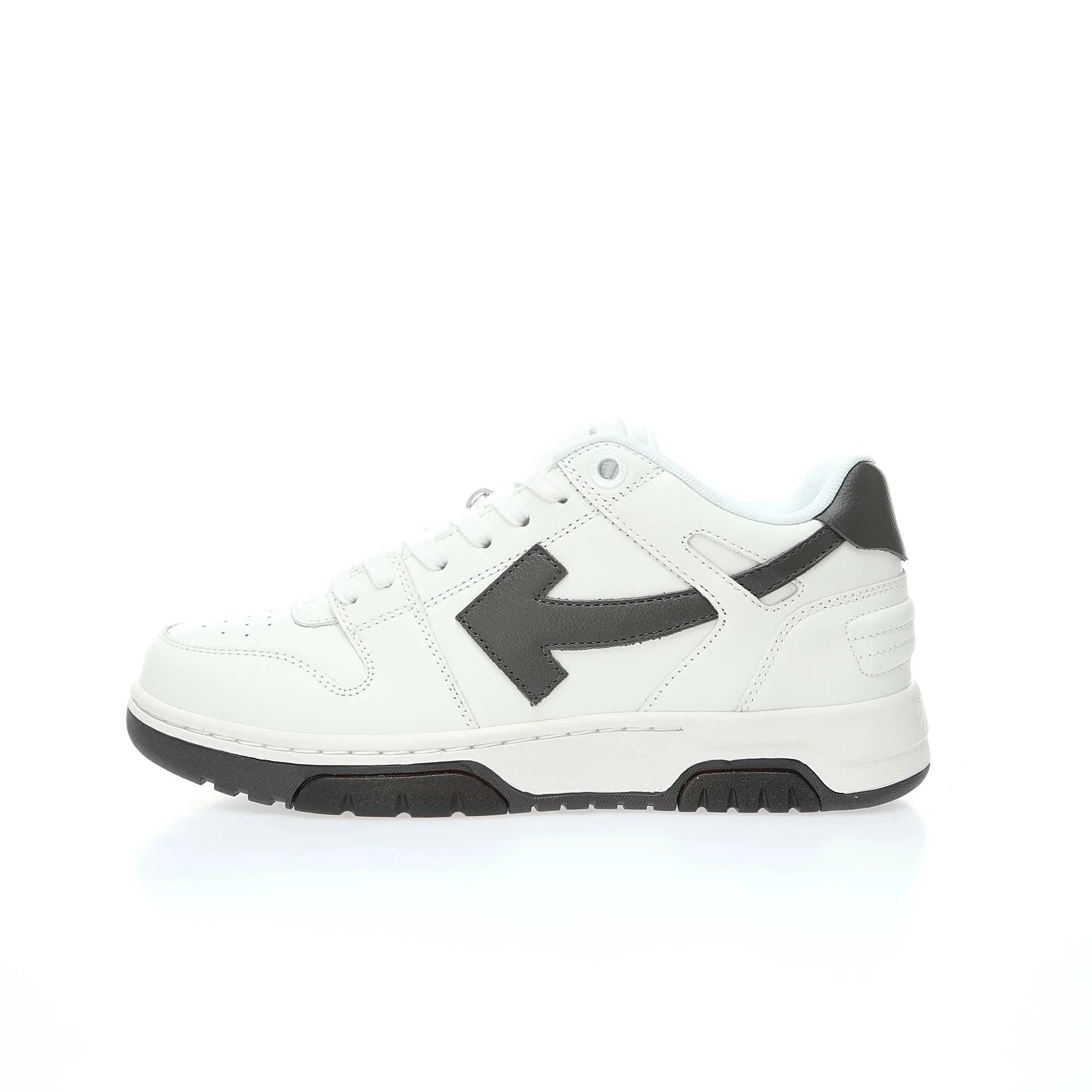 Leather white dark gray arrow "OMIA189S23LEA0010107
