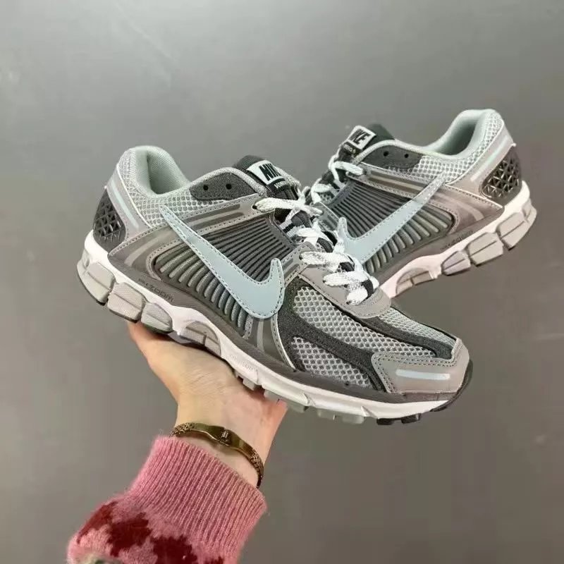 V5  公司级  灰色