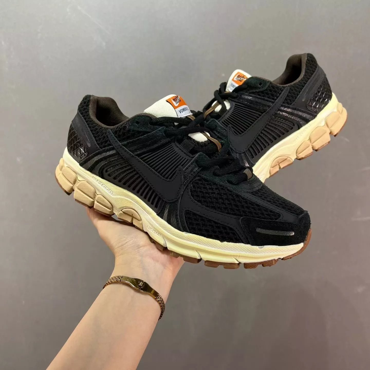 V5  公司级  全黑