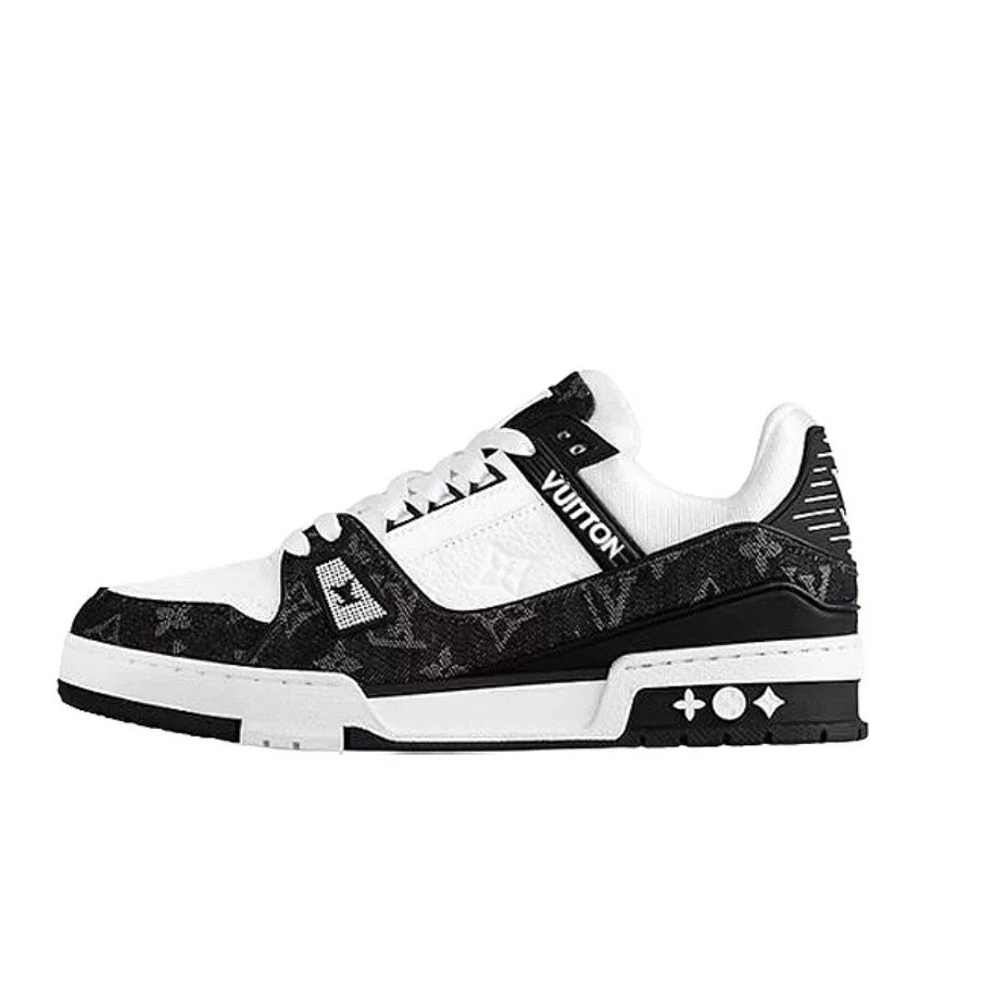 Black and White Collaboration