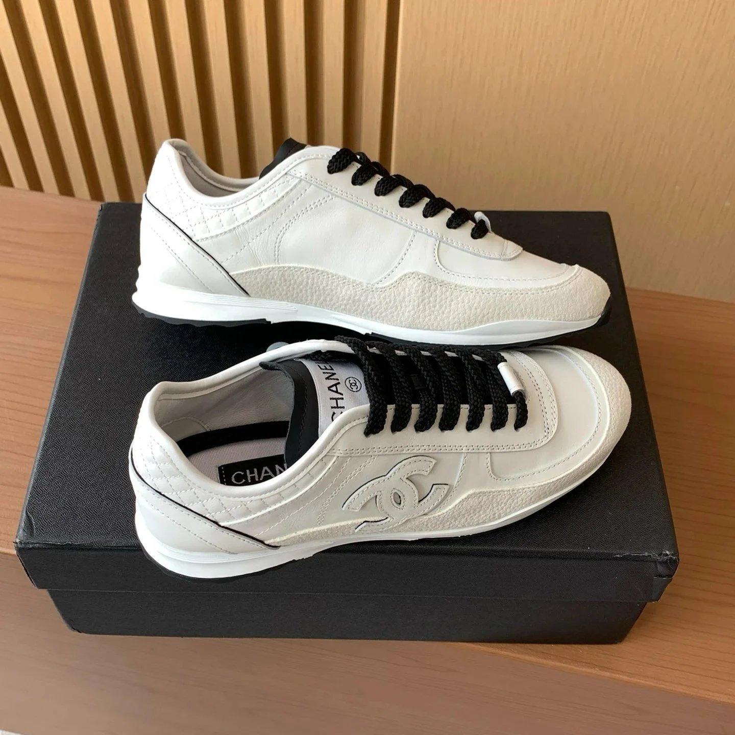 白色（**代购版本）