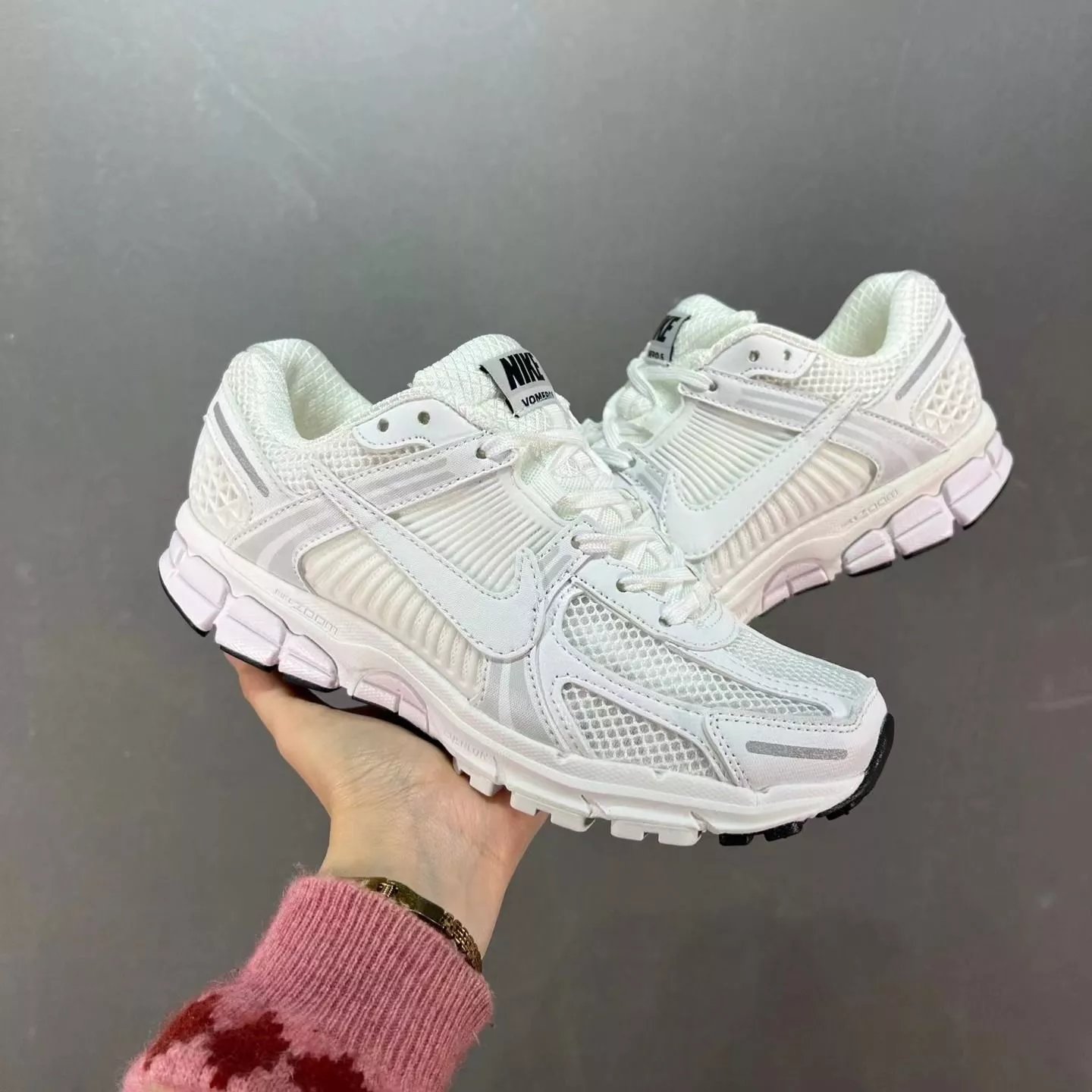 V5  公司级  白色