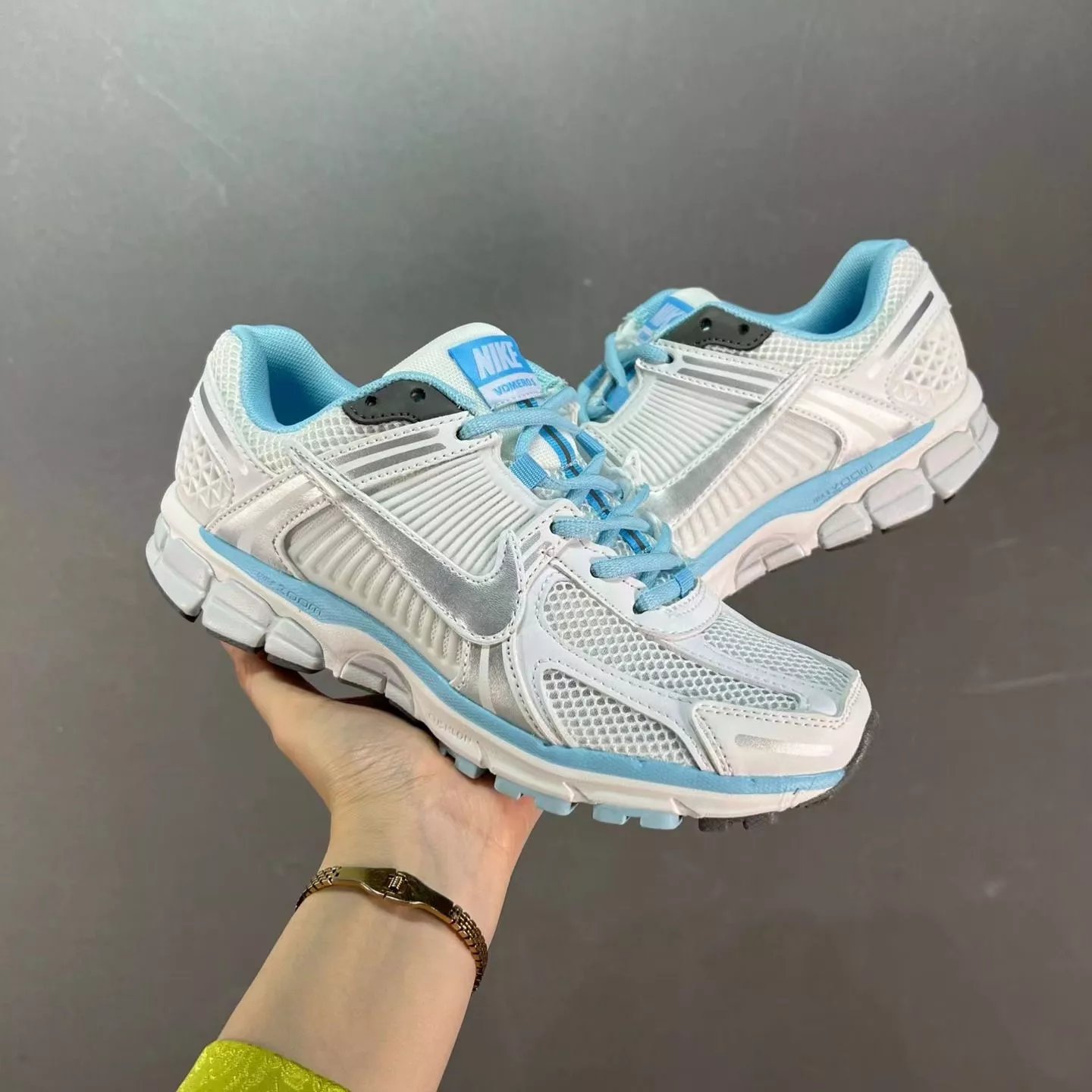 V5  公司级  白蓝