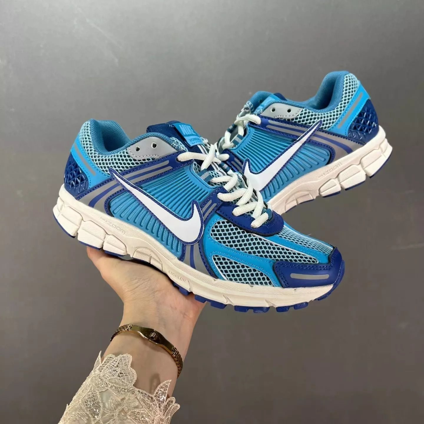 V5  公司级  宝蓝