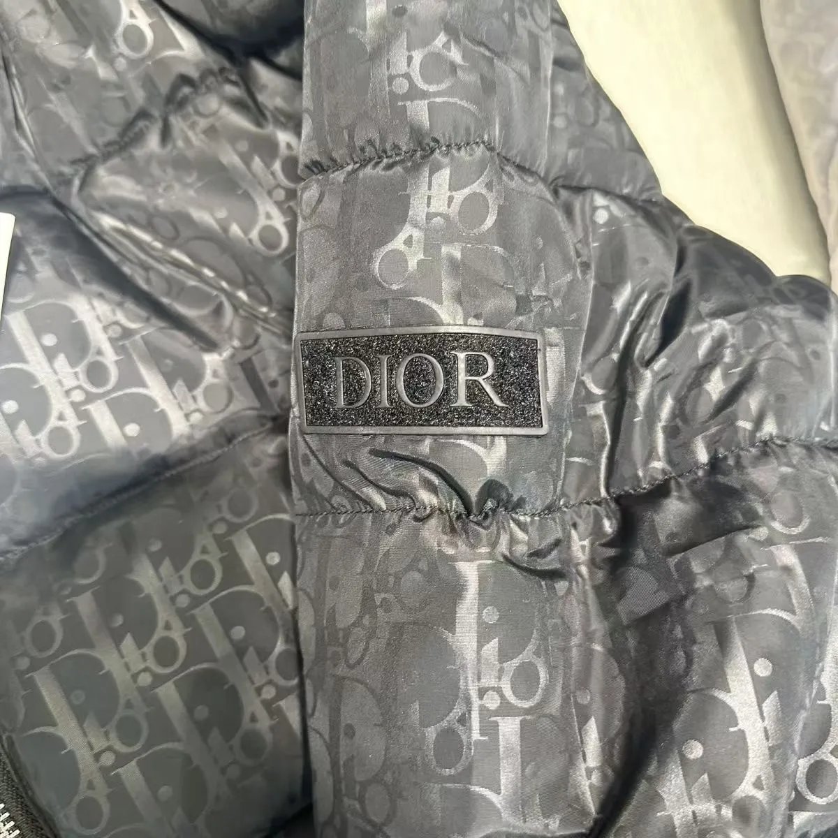 品质批发价字母羽绒棉服老花男女冬季立领加厚休闲保暖   9