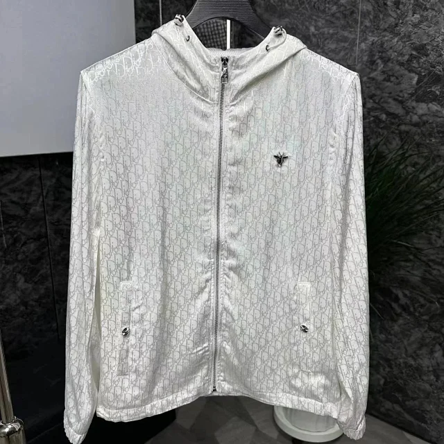 Burberry Lightweight patterned zip-up hooded jacket product detail image 5