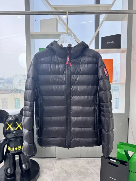 Canada Goose Lodge Down Jacket Black - 1