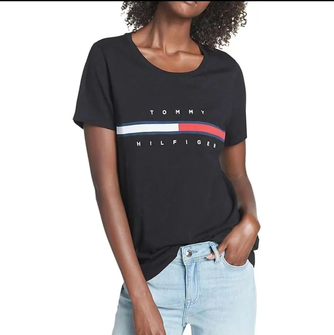 Tommy Hilfiger Stripe Logo White T-Shirt and Shorts Set - 3