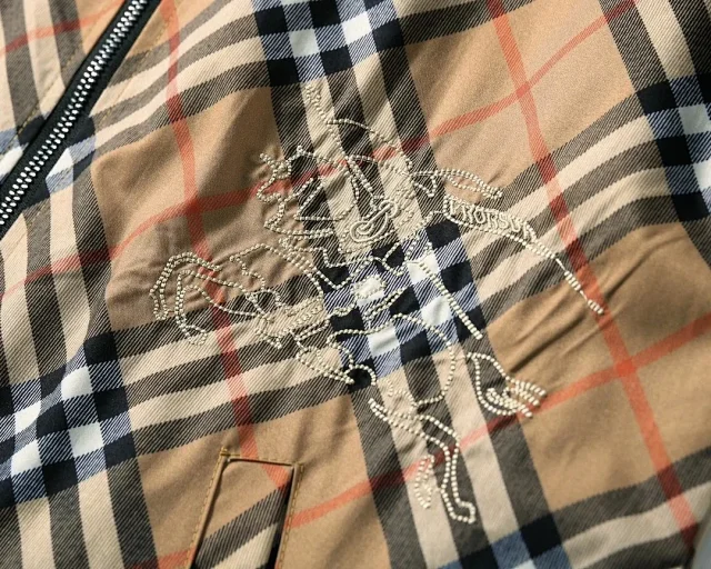 Burberry Jackets Hooded zip-up check windbreaker product detail image 28