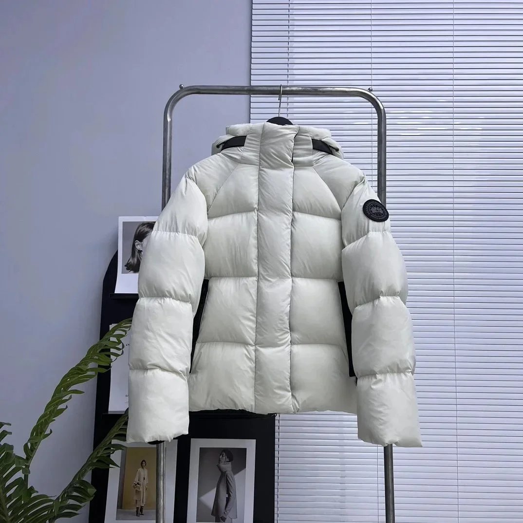Canada Goose Lodge Down Jacket Navy Blue - 36
