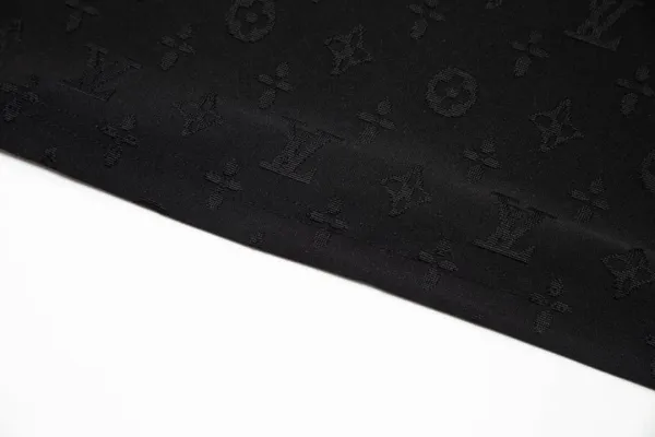Louis Vuitton Monogram Gradient T-Shirt Charcoal Gray T-Shirt - 14
